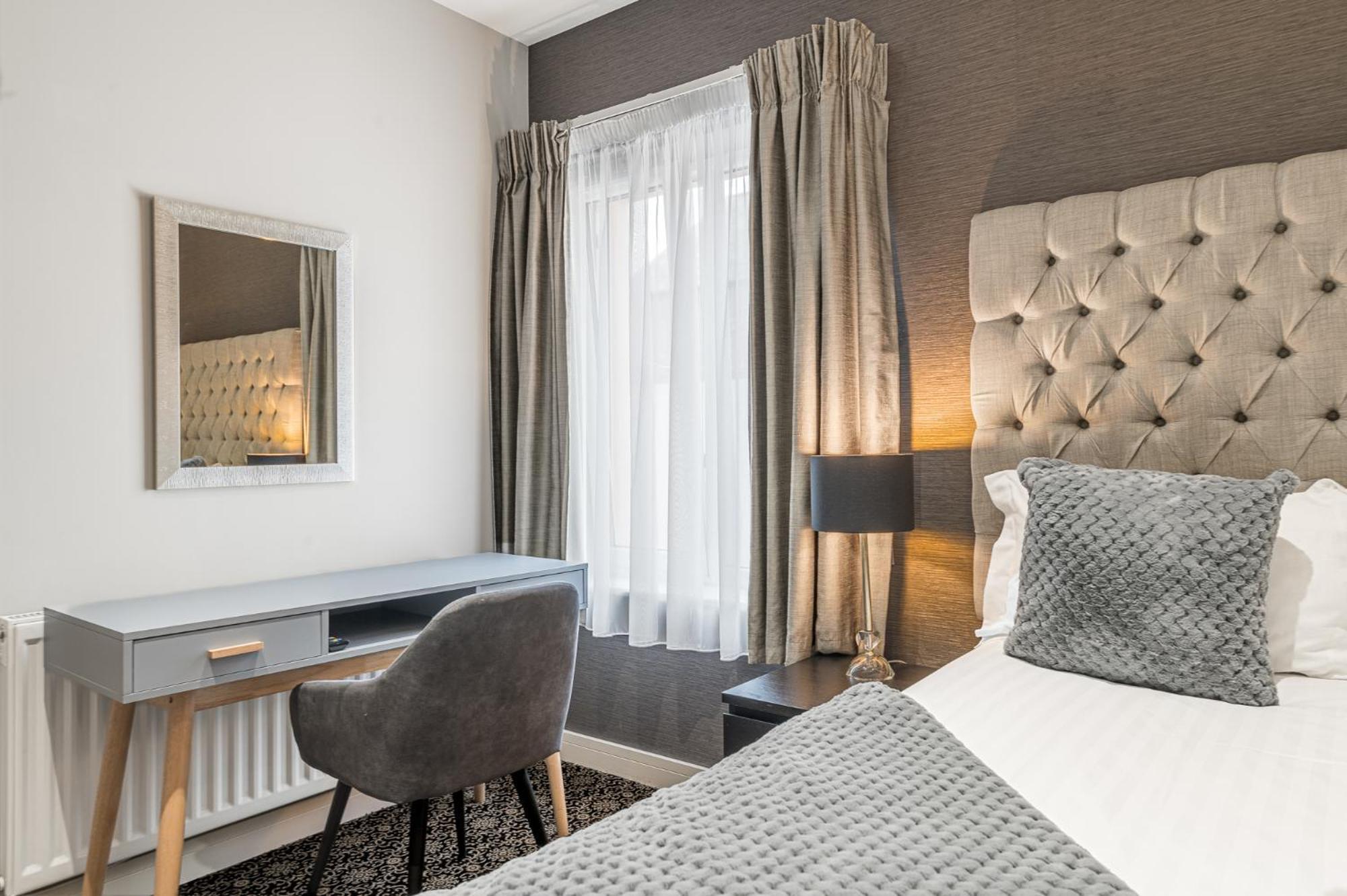 Abbey Apartments Modern Aparthotel For Tourists & Professionals Barrow-in-Furness Exteriér fotografie